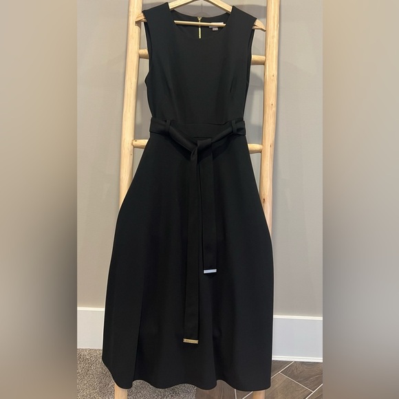 Calvin Klein size12 Belted Midi Black Dress Gold zip sleeveless cocktail formal - Picture 2 of 13